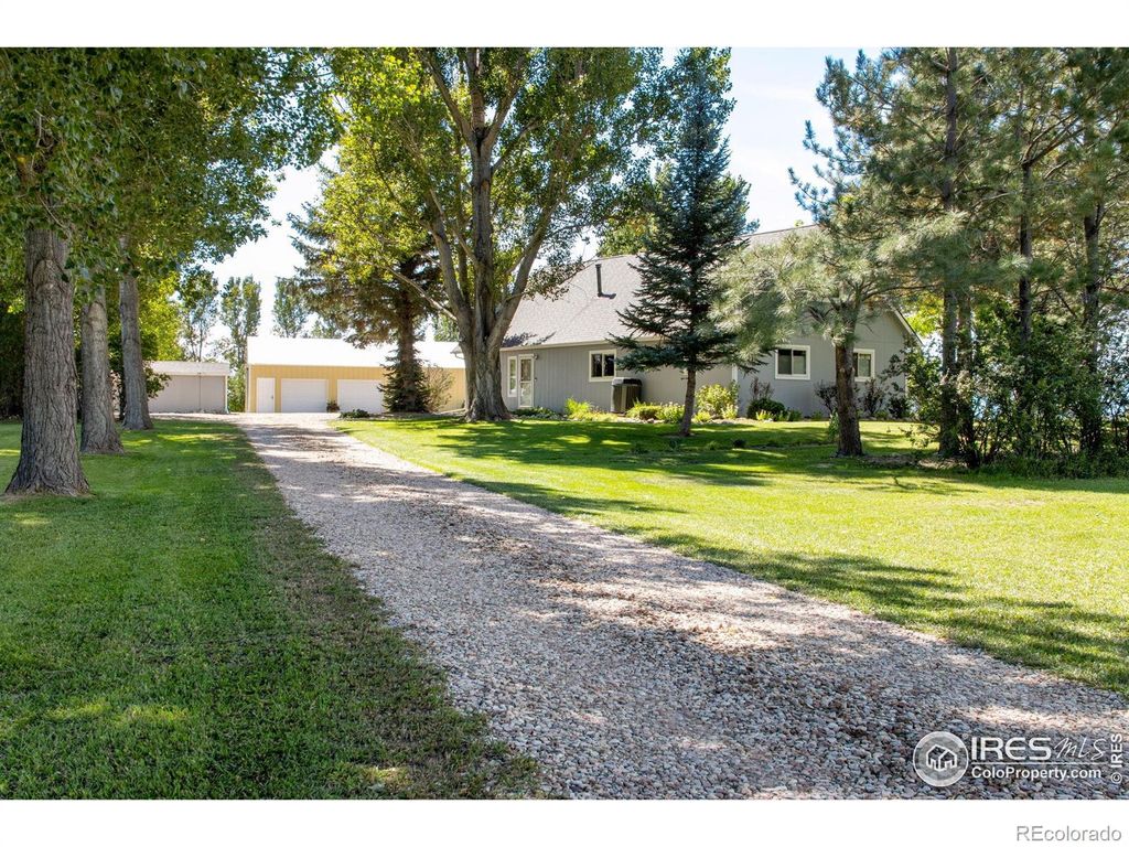 Photo of 729 W County Road 66e, Fort Collins, CO 80524 (MLS # IR1045185)