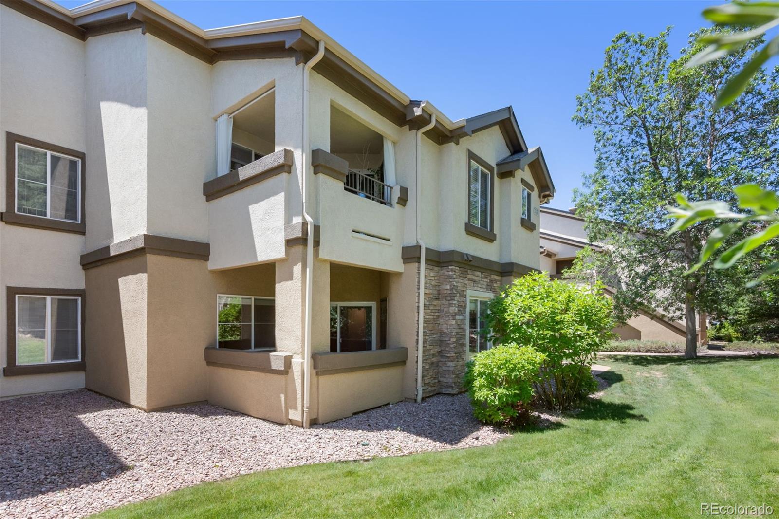 3831 Riviera Grove 102
