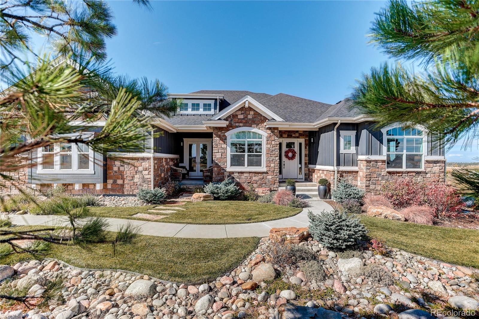 8980 Red Primrose Street