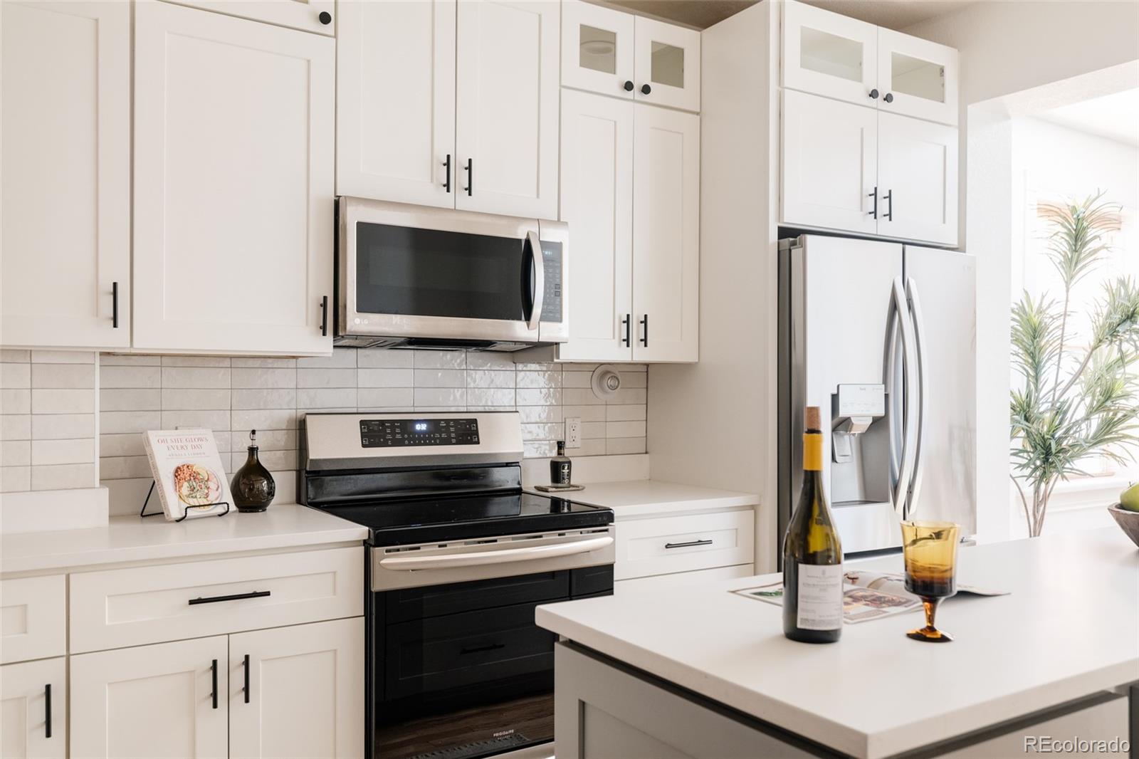 3249 W Fairview Place 115