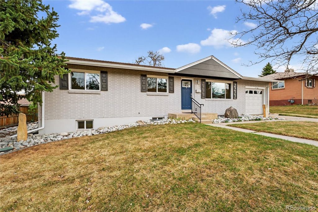 Photo of 2040 Braun Drive, Golden, CO 80401 (MLS # 1612740)