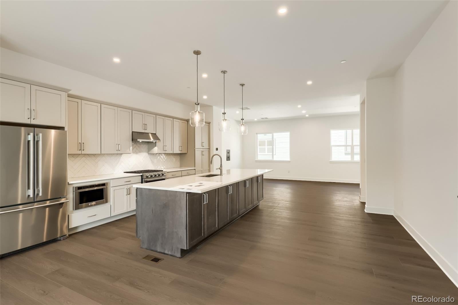 2577 Trail Lane