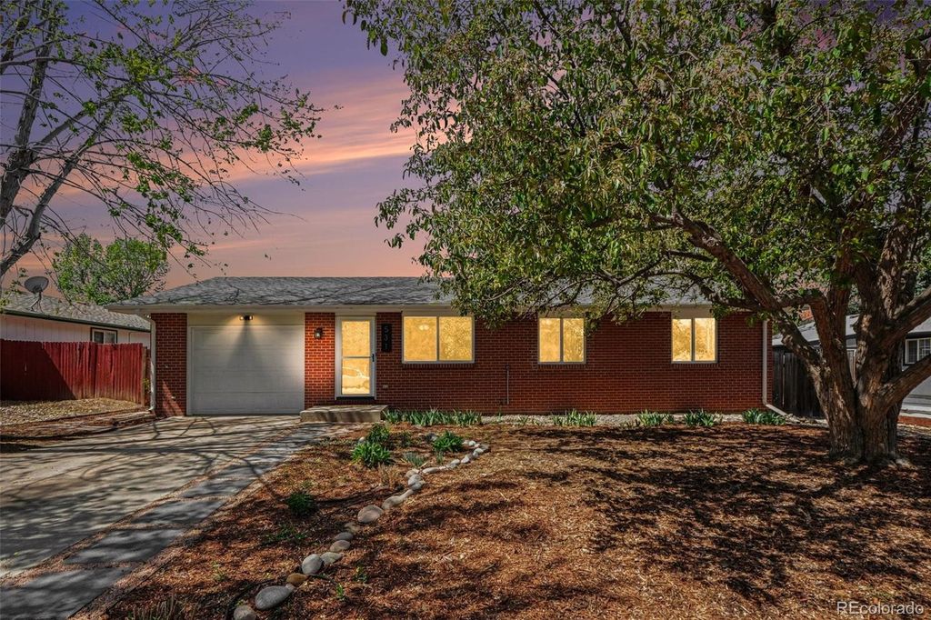 Photo of 531 Alpine Street, Longmont, CO 80504 (MLS # 1604315)