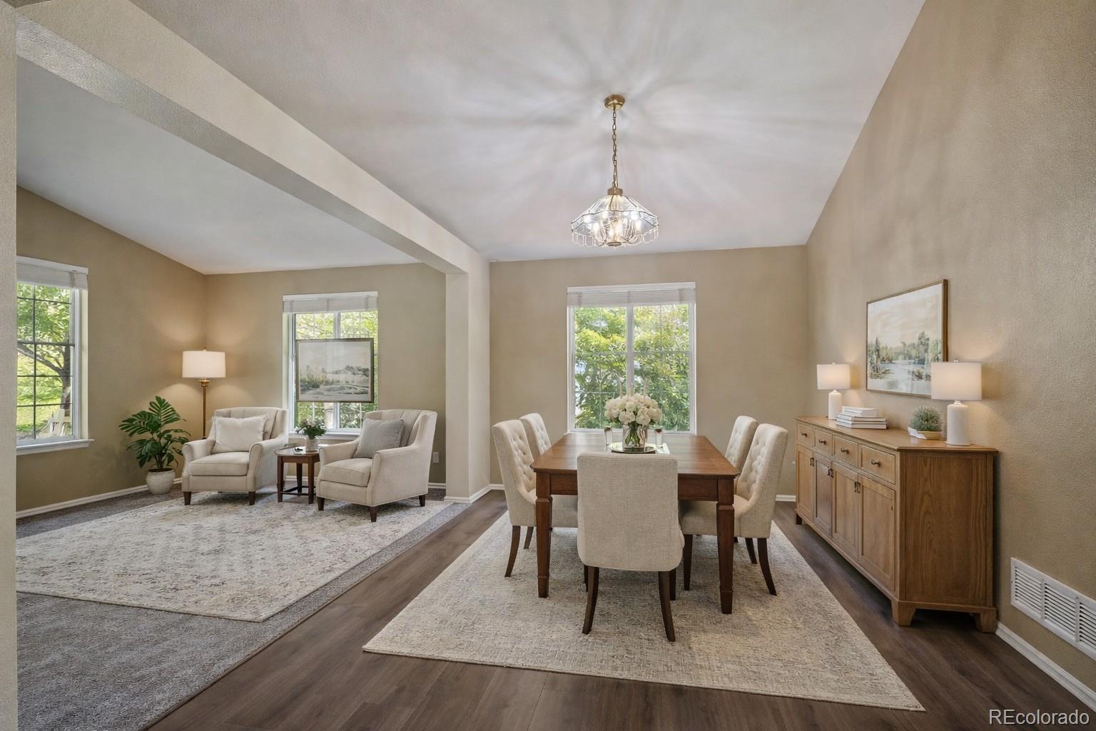 5932 S Versailles Street