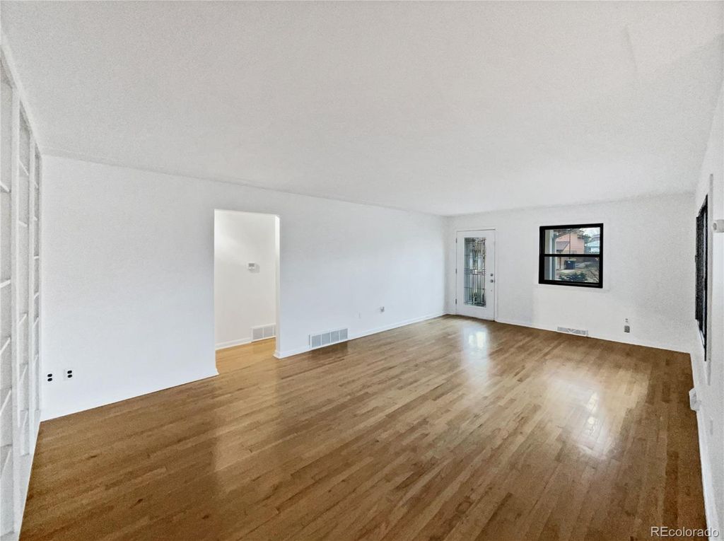 Photo of 2900 S Downing Street, Englewood, CO 80113 (MLS # 1993372)