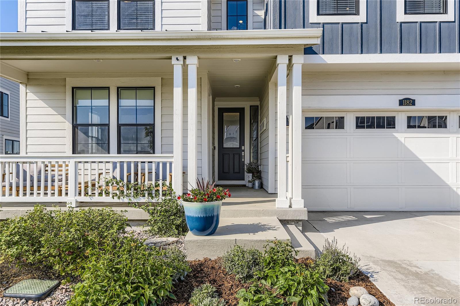 1182 Williams Loop