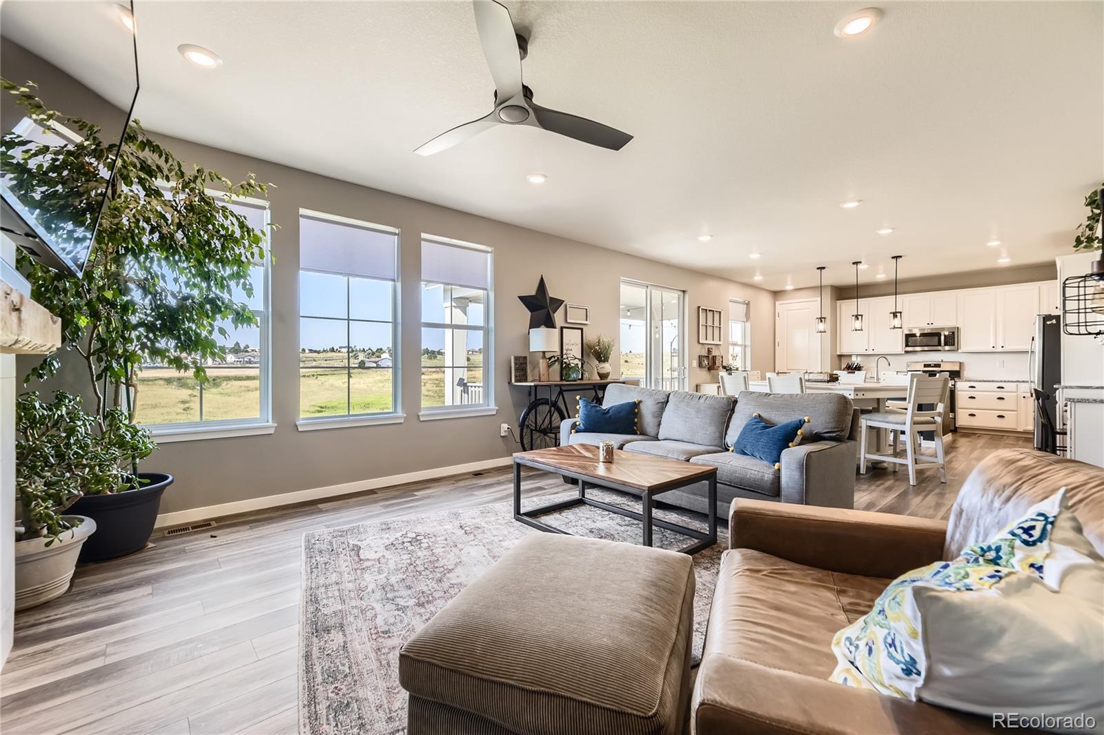 1182 Williams Loop