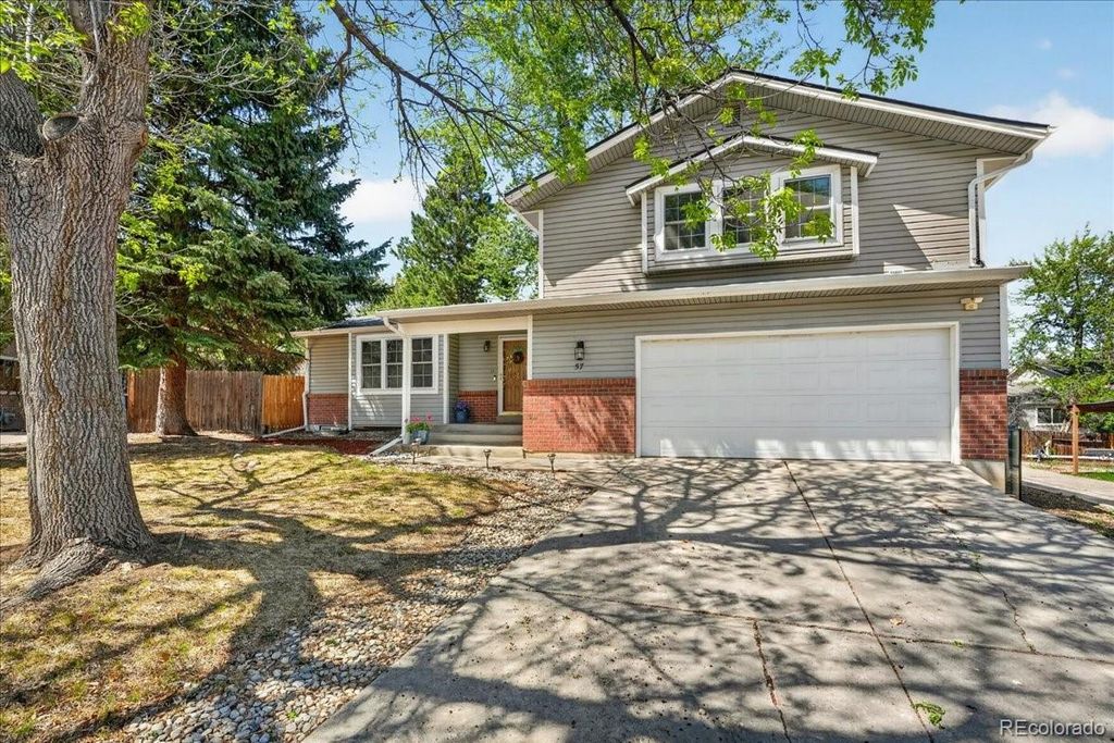 Photo of 57 Yank Way, Lakewood, CO 80228 (MLS # 2701592)