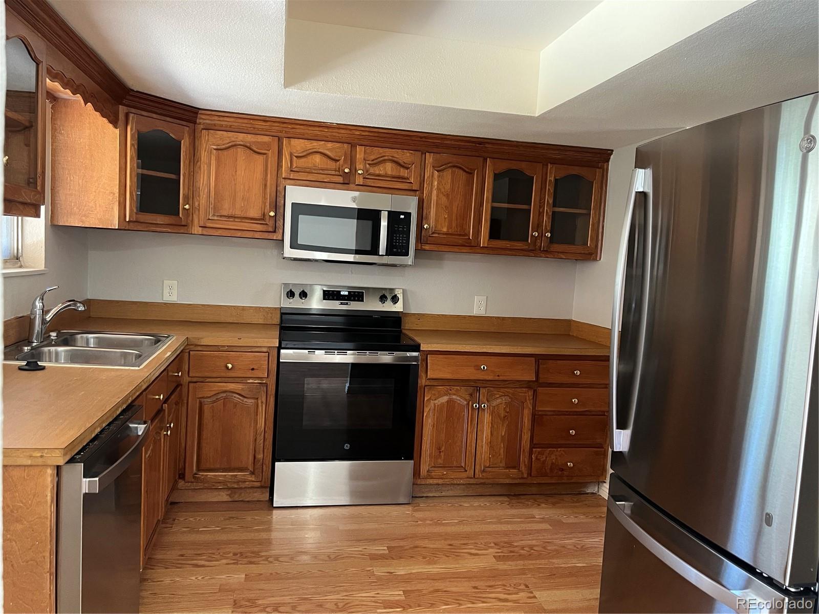 12252 Elmendorf Place