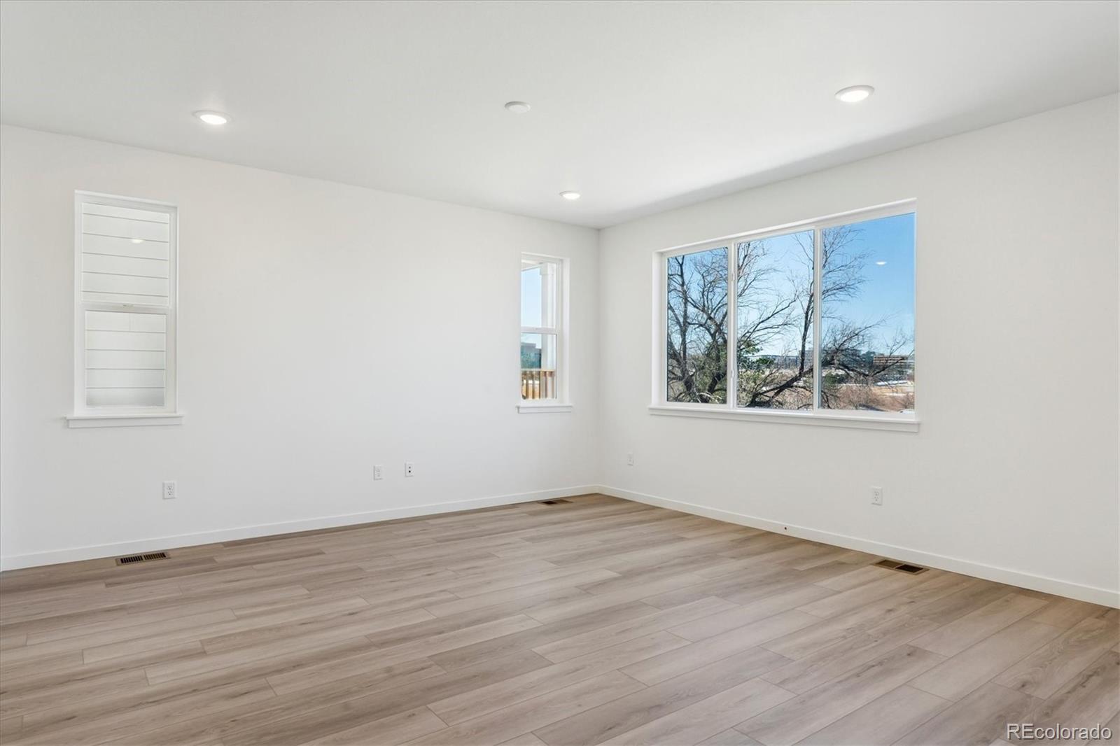 9140 Hayden Peak Street