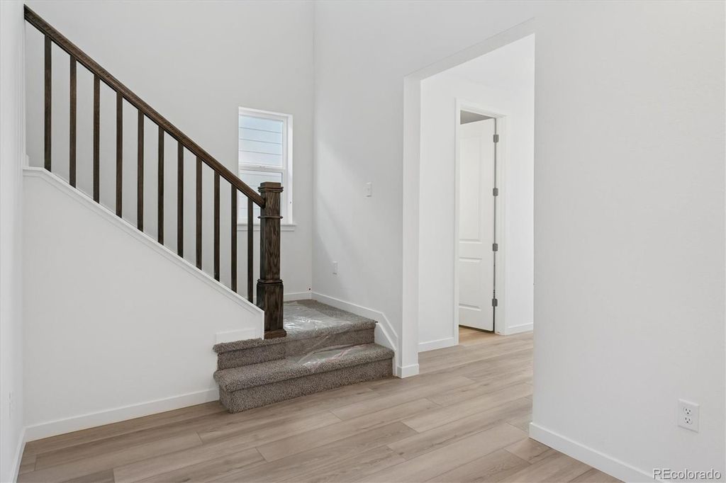 Photo of 9140 Hayden Peak Street, Englewood, CO 80112 (MLS # 5296849)