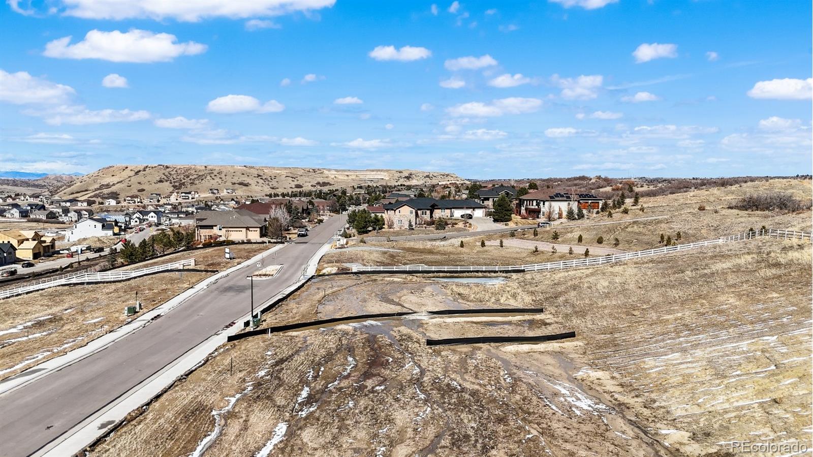 5158 Lions Paw Street