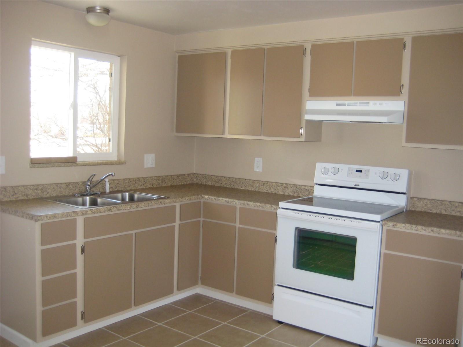 1734 & 1736 Princess Drive, Longmont, CO, 80501 4 1734 & 1736 Princess Drive