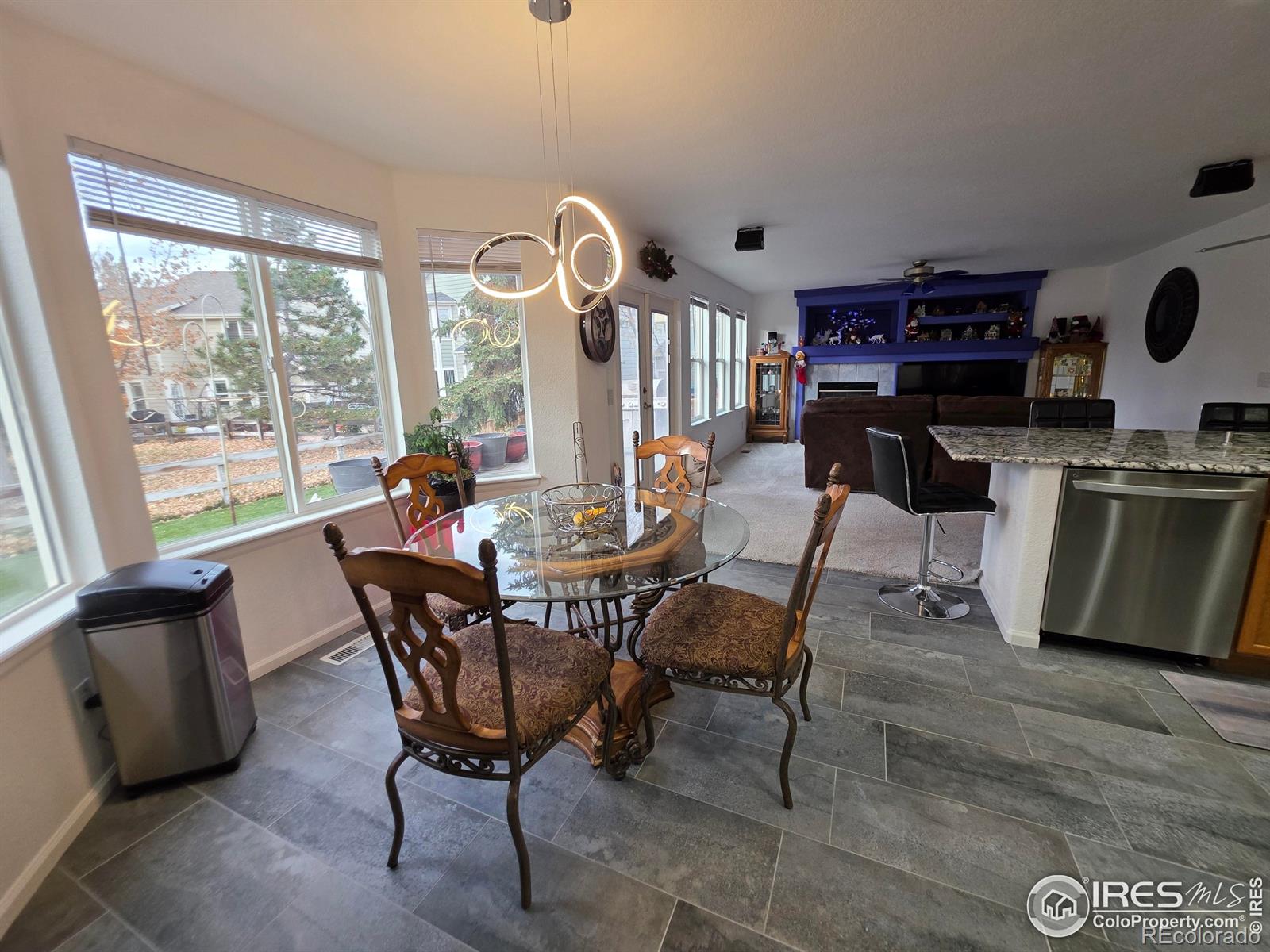 14985 Elizabeth Street