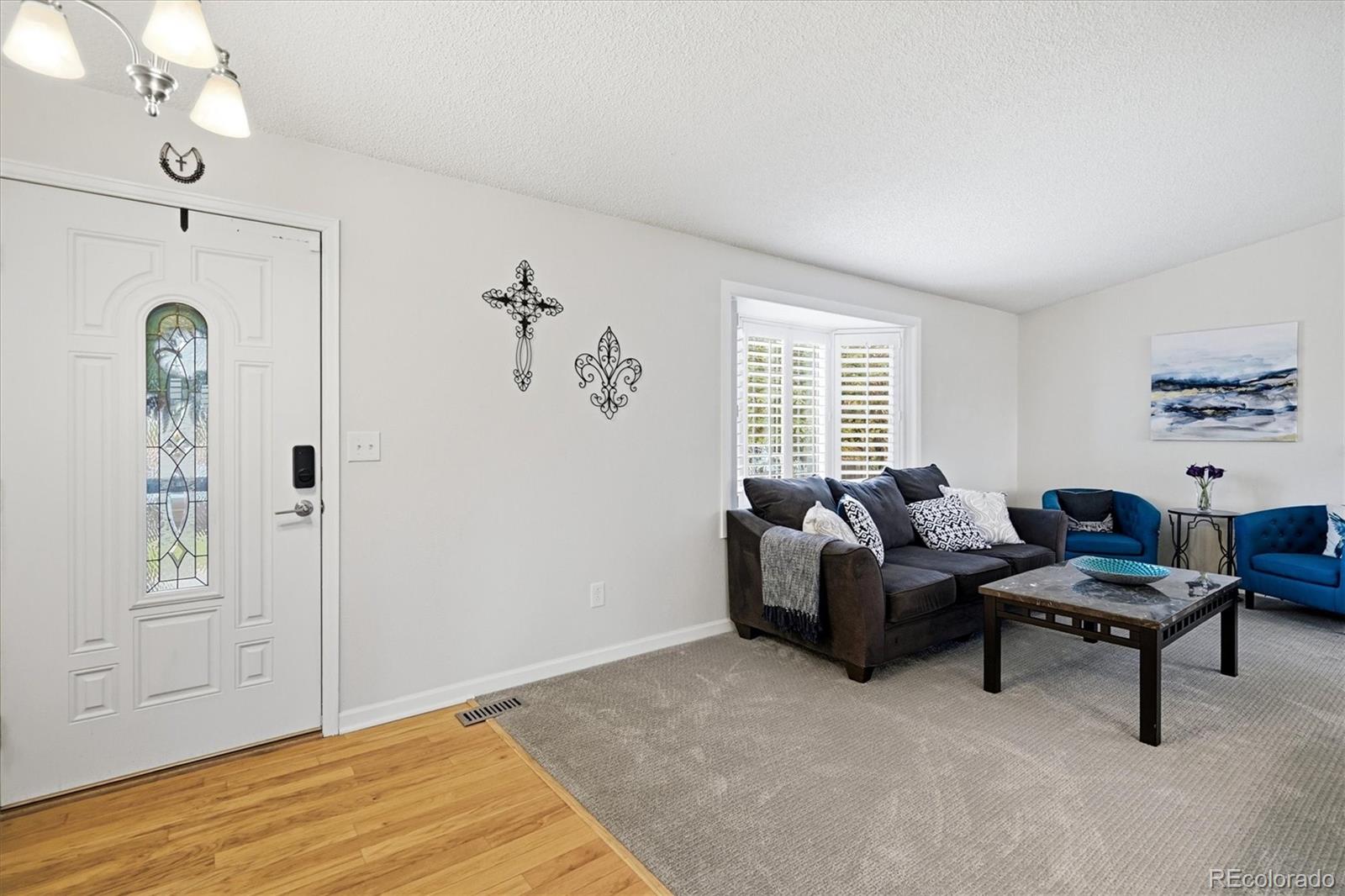 1406 S Routt Way