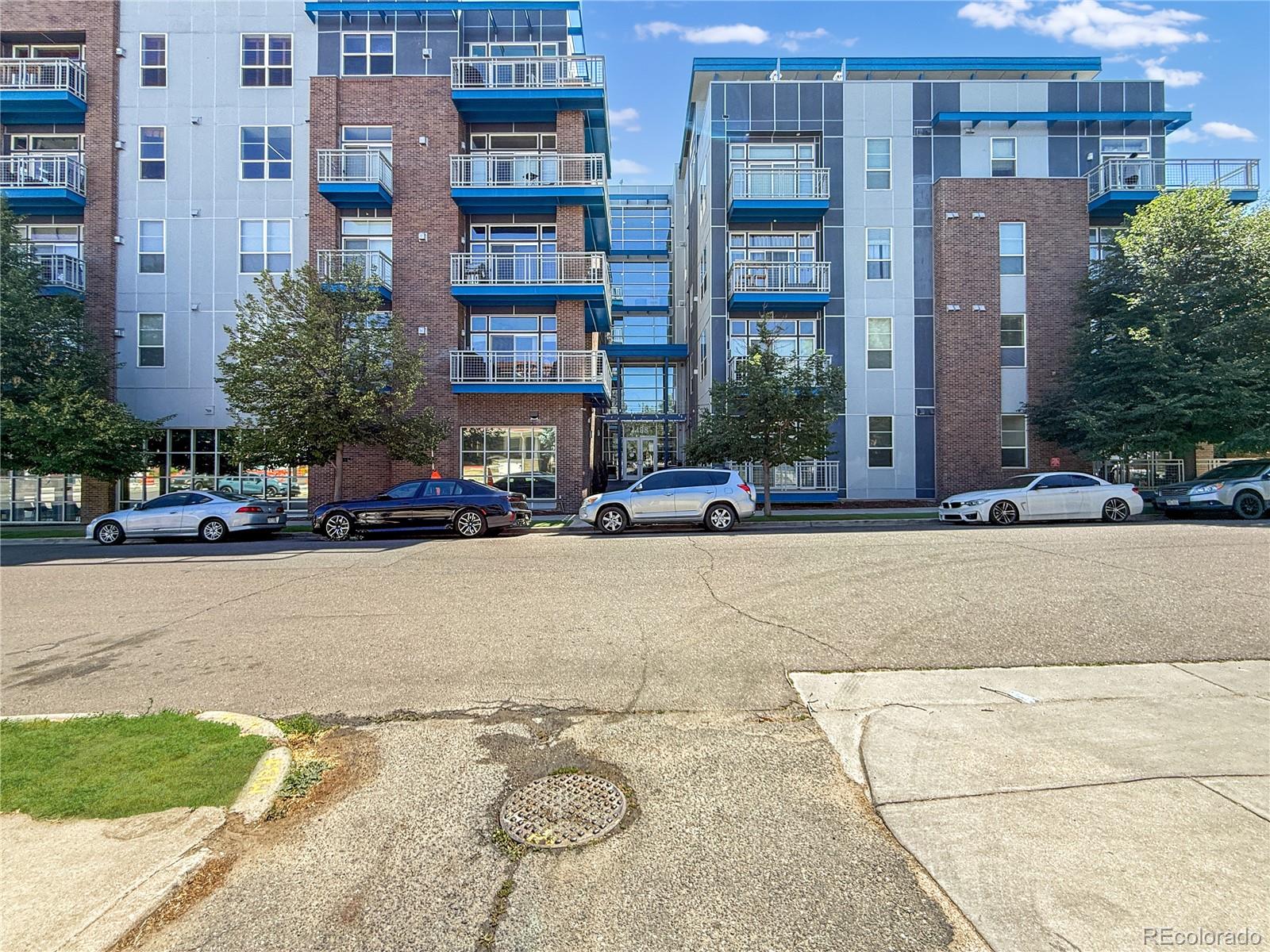 1488 Madison Street 403