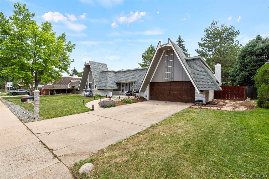 Photo of 6902 S Lamar Street, Littleton, CO 80128 (MLS # 1605949)
