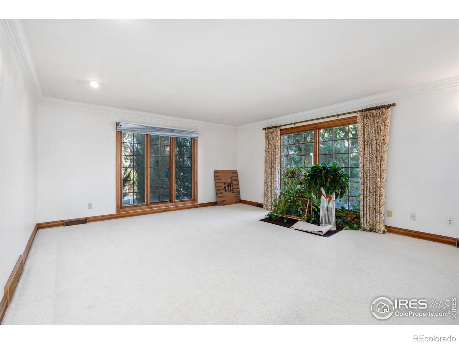 4720 W 10th St Rd