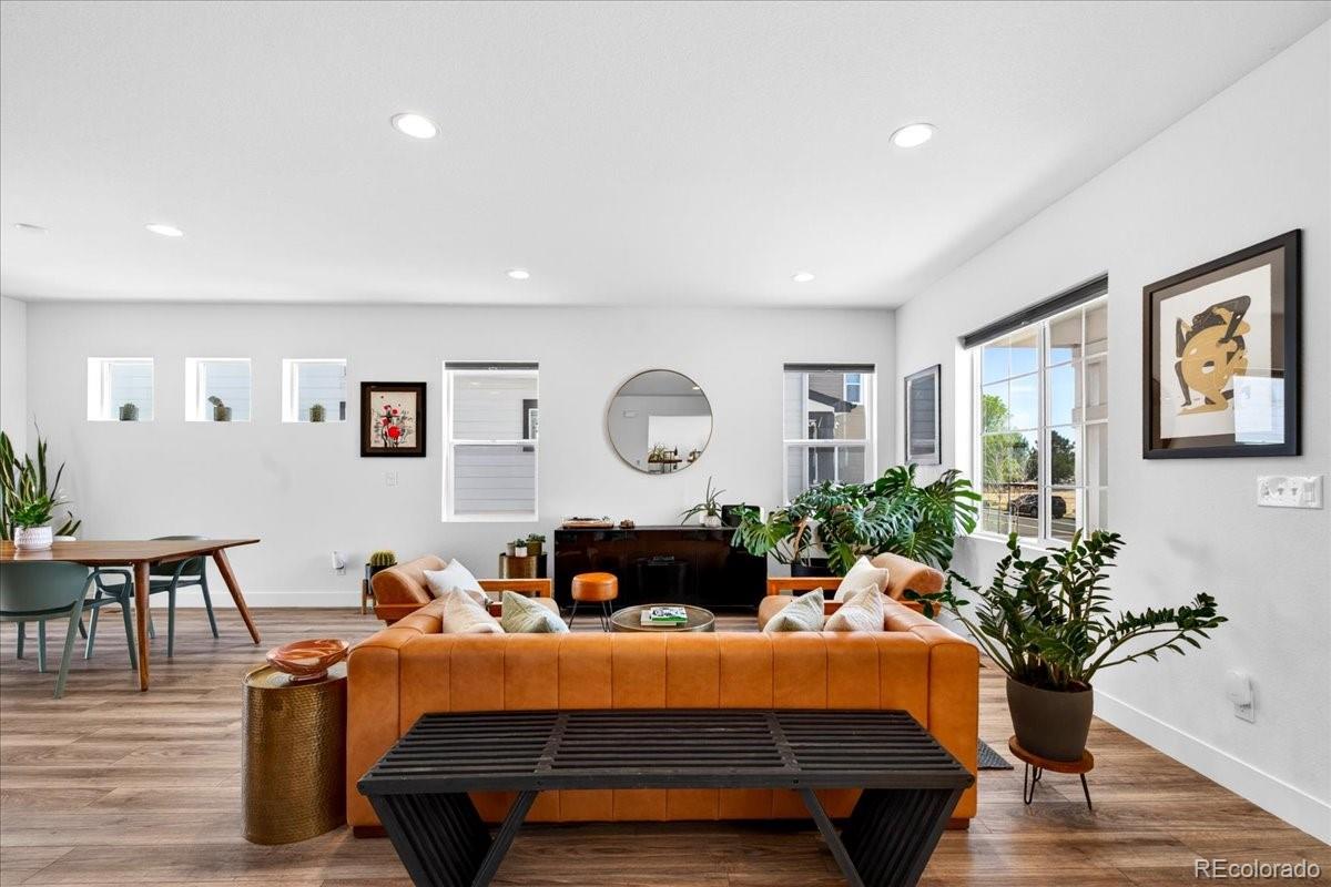 17621 Parkside Drive N