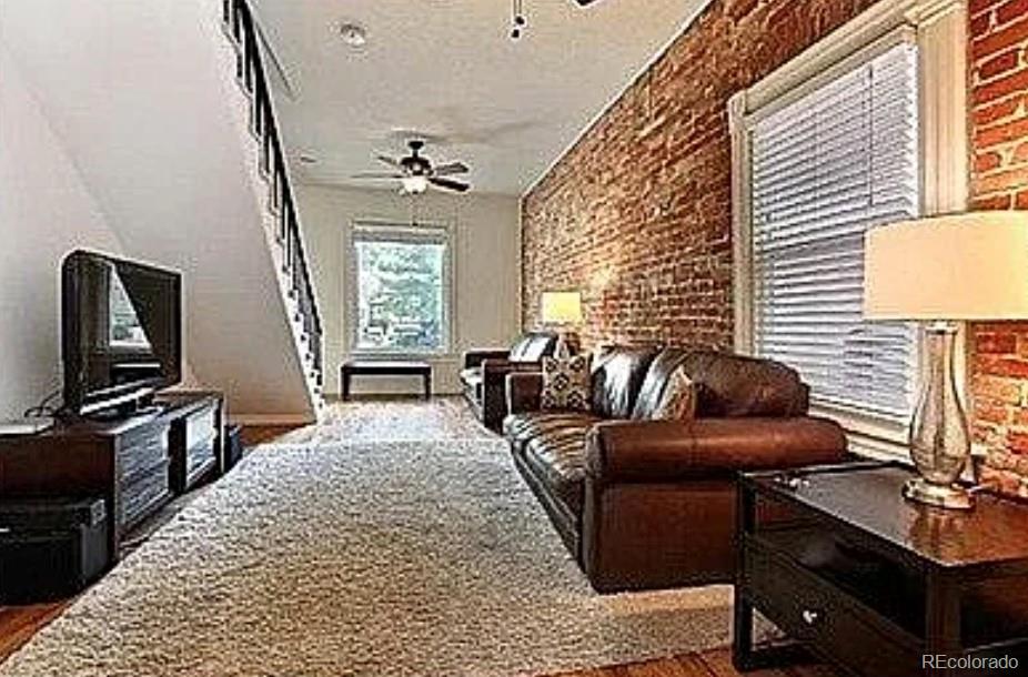 469 S Pennsylvania Street