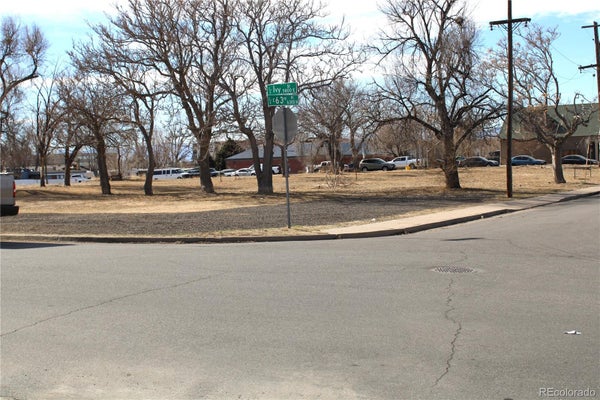 6343 IVY ST, COMMERCE CITY, CO 80022 - Image 72959e8a577a1ec0c08dc5fc7d268a89/1528994509