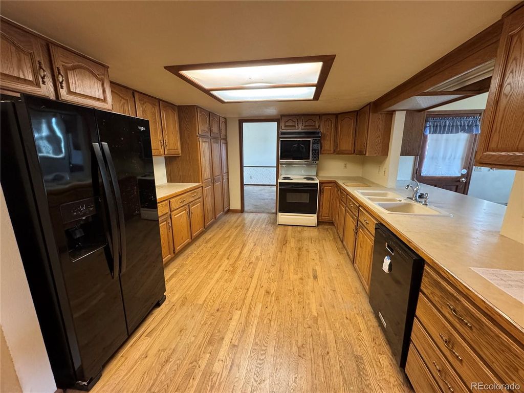 Photo of 5172 W Fremont Drive, Littleton, CO 80128 (MLS # 2279827)