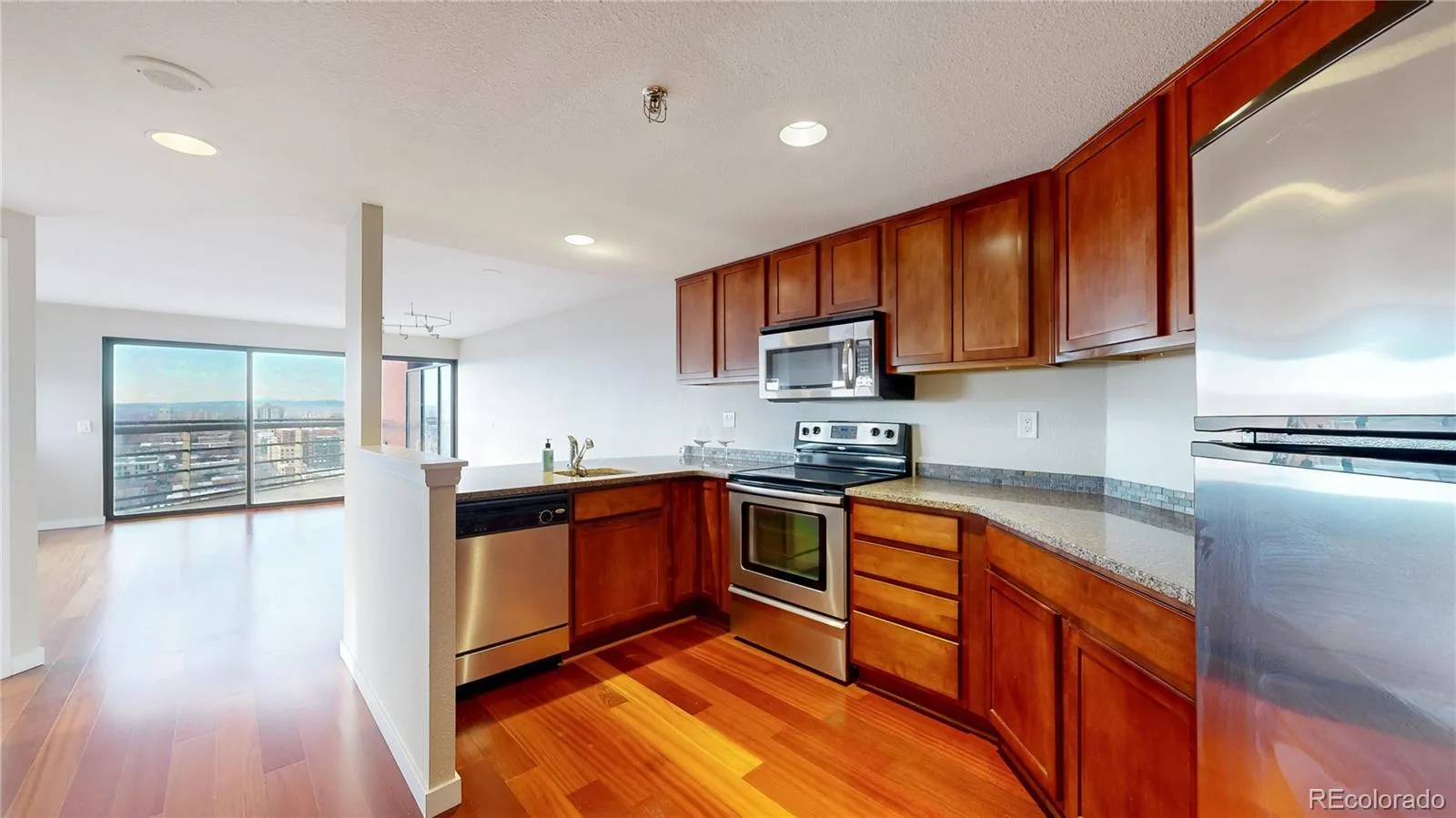 Denver, Colorado 80205, United States, 1 Bedroom Bedrooms, ,1 BathroomBathrooms,Residential,Active,86714