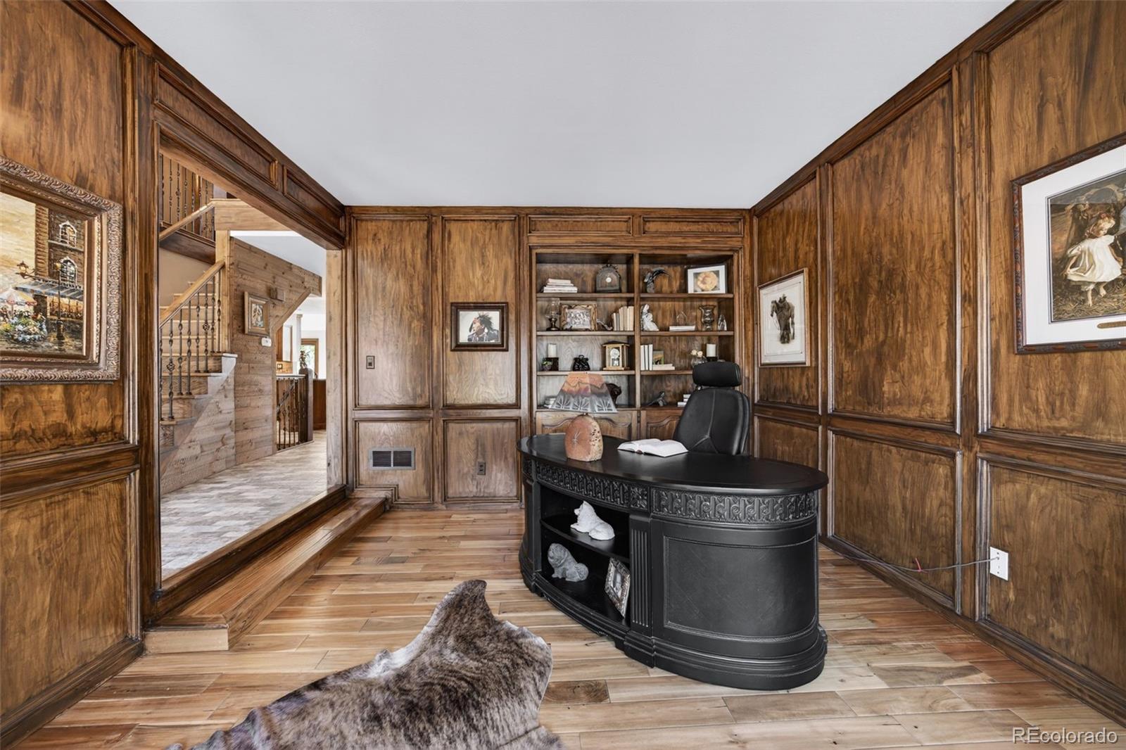 5038 E Nichols Place