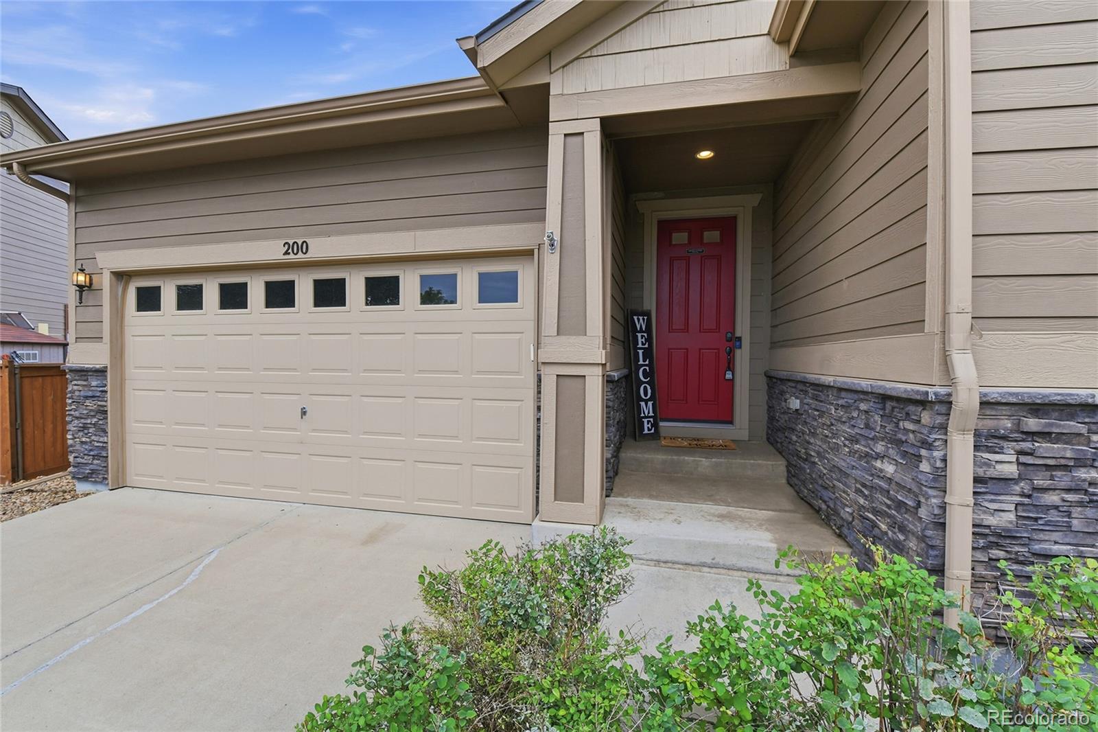 200 S Langdale Court