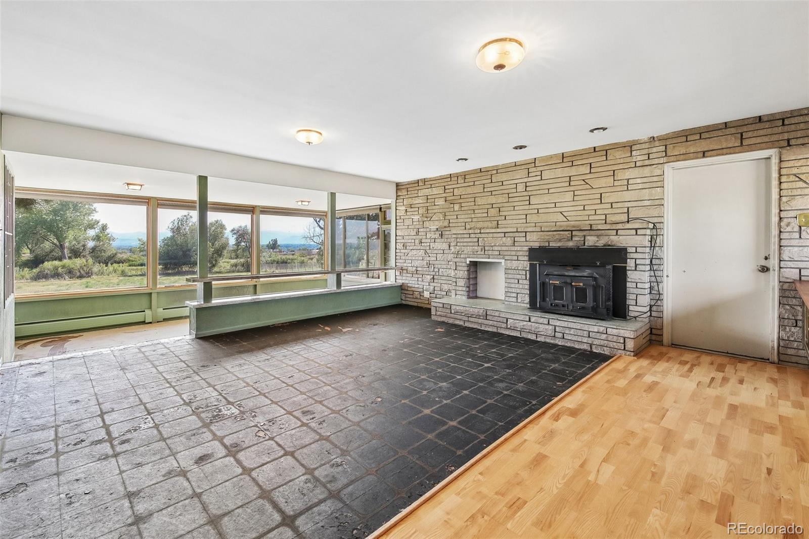 10350 W 73rd Place