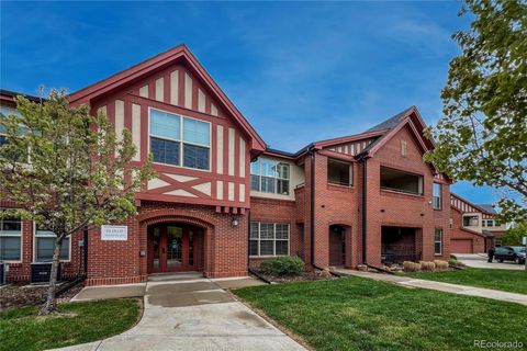 1379 Charles 4 Longmont CO 80503