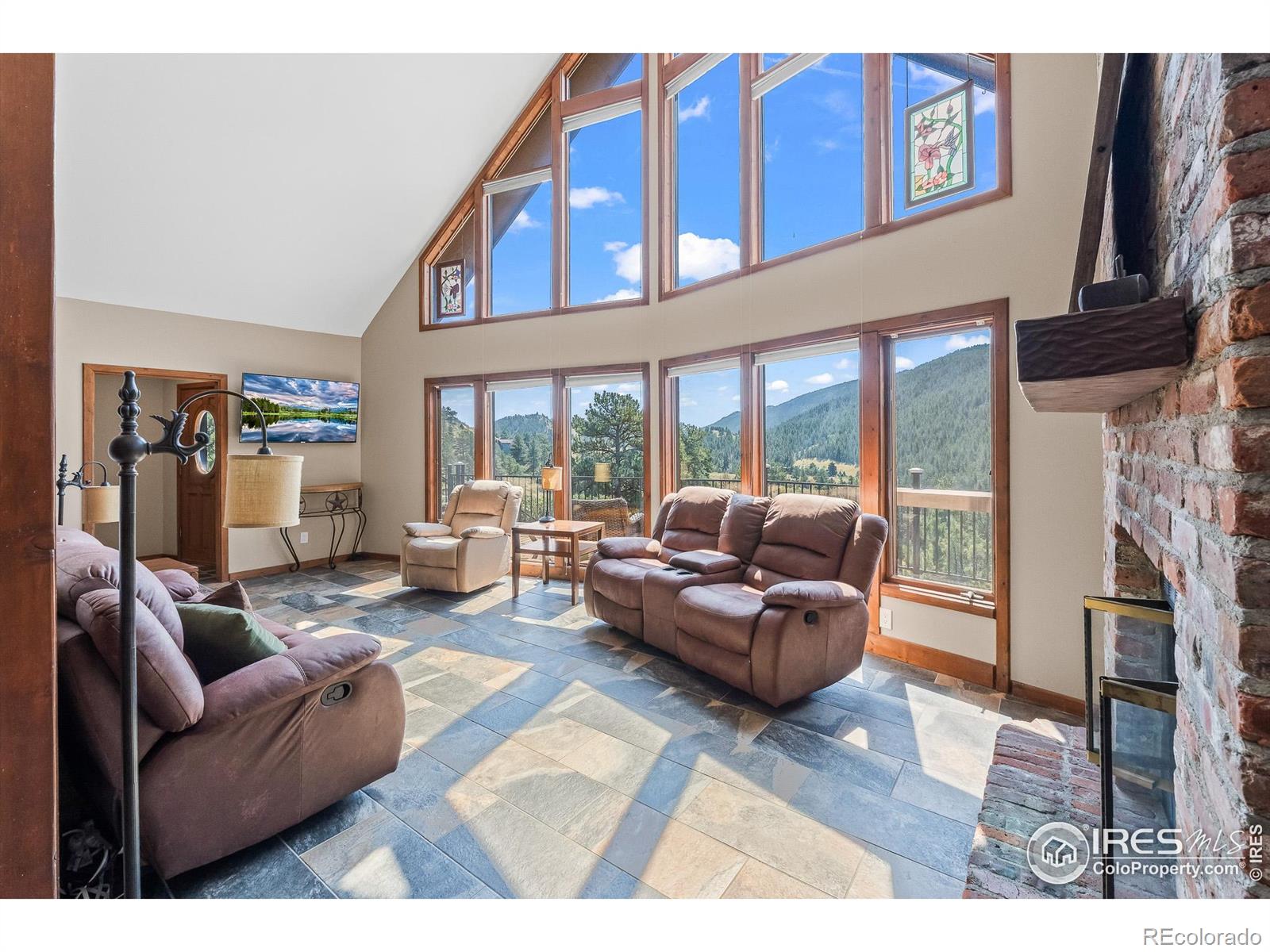 317 Dunraven Glade Road
