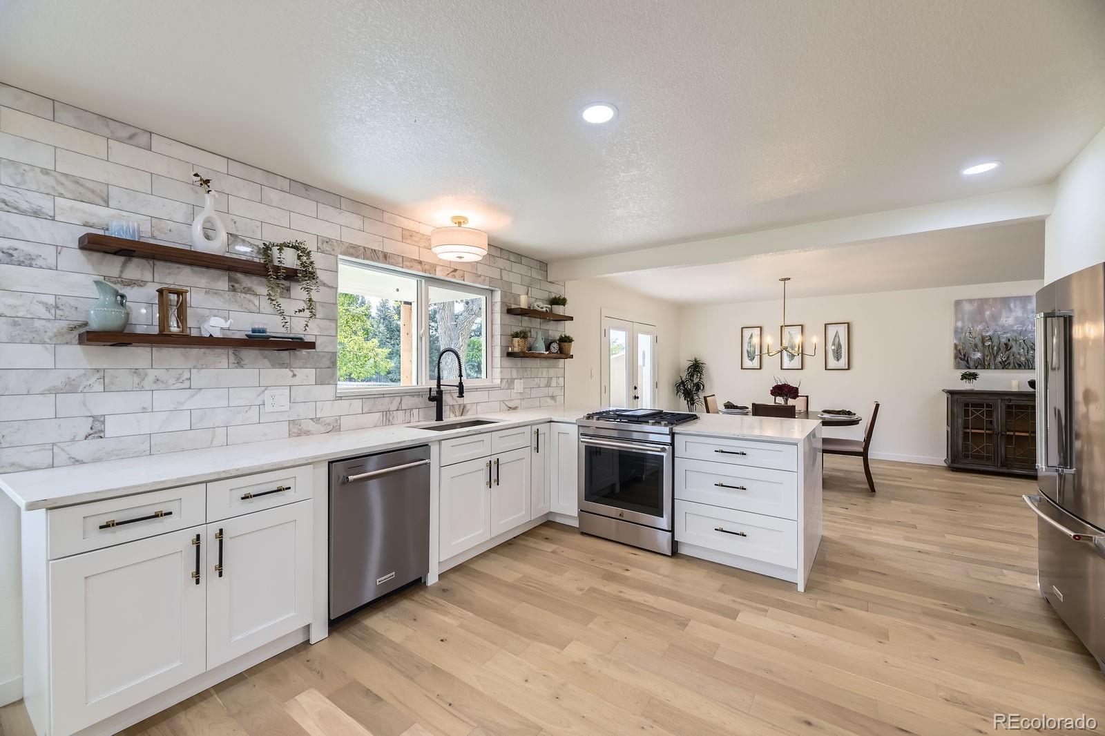 2101 Champlain Drive, Boulder, CO, 80301 4 2101 Champlain Drive