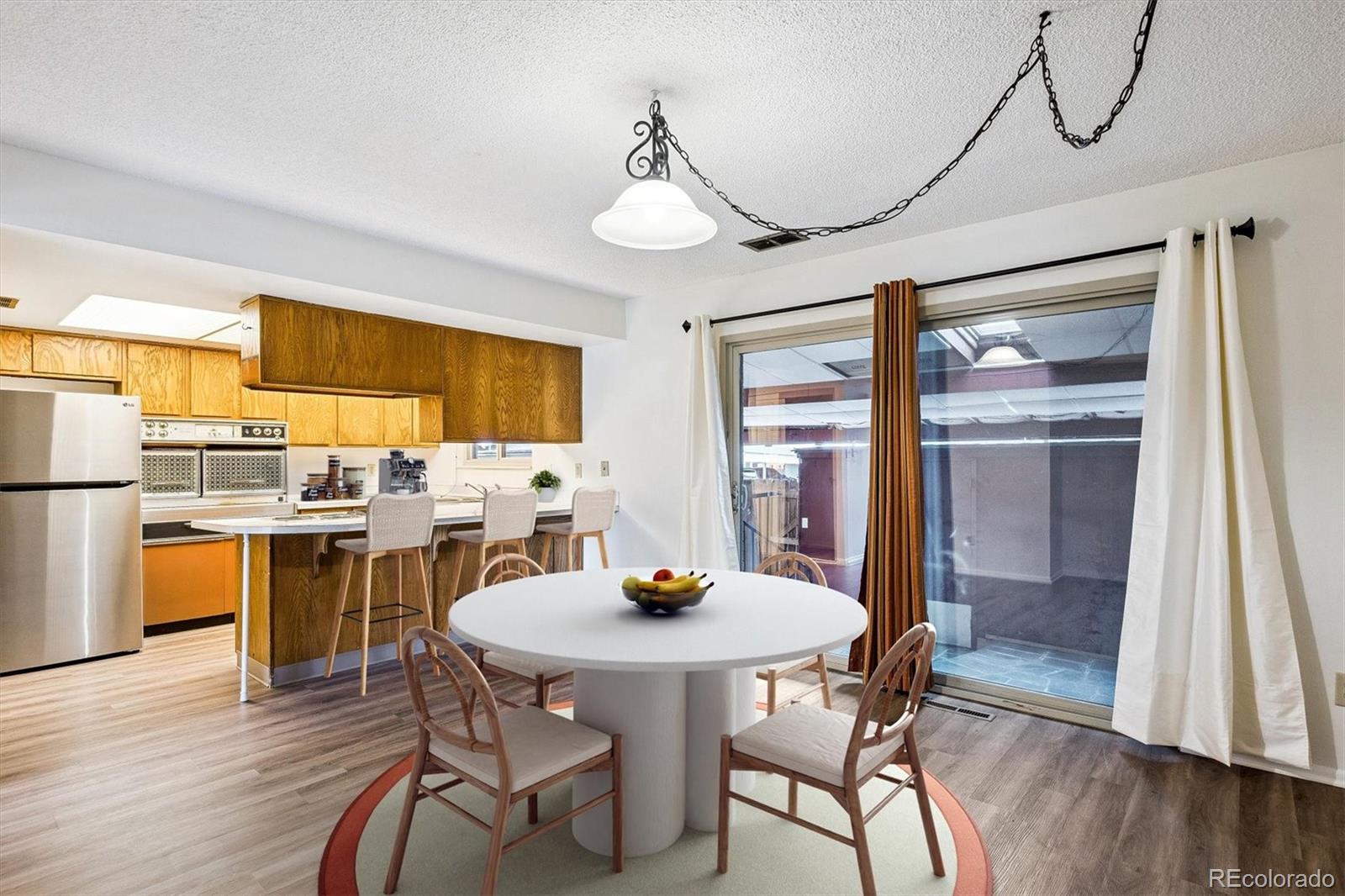 9041 E Mansfield Avenue