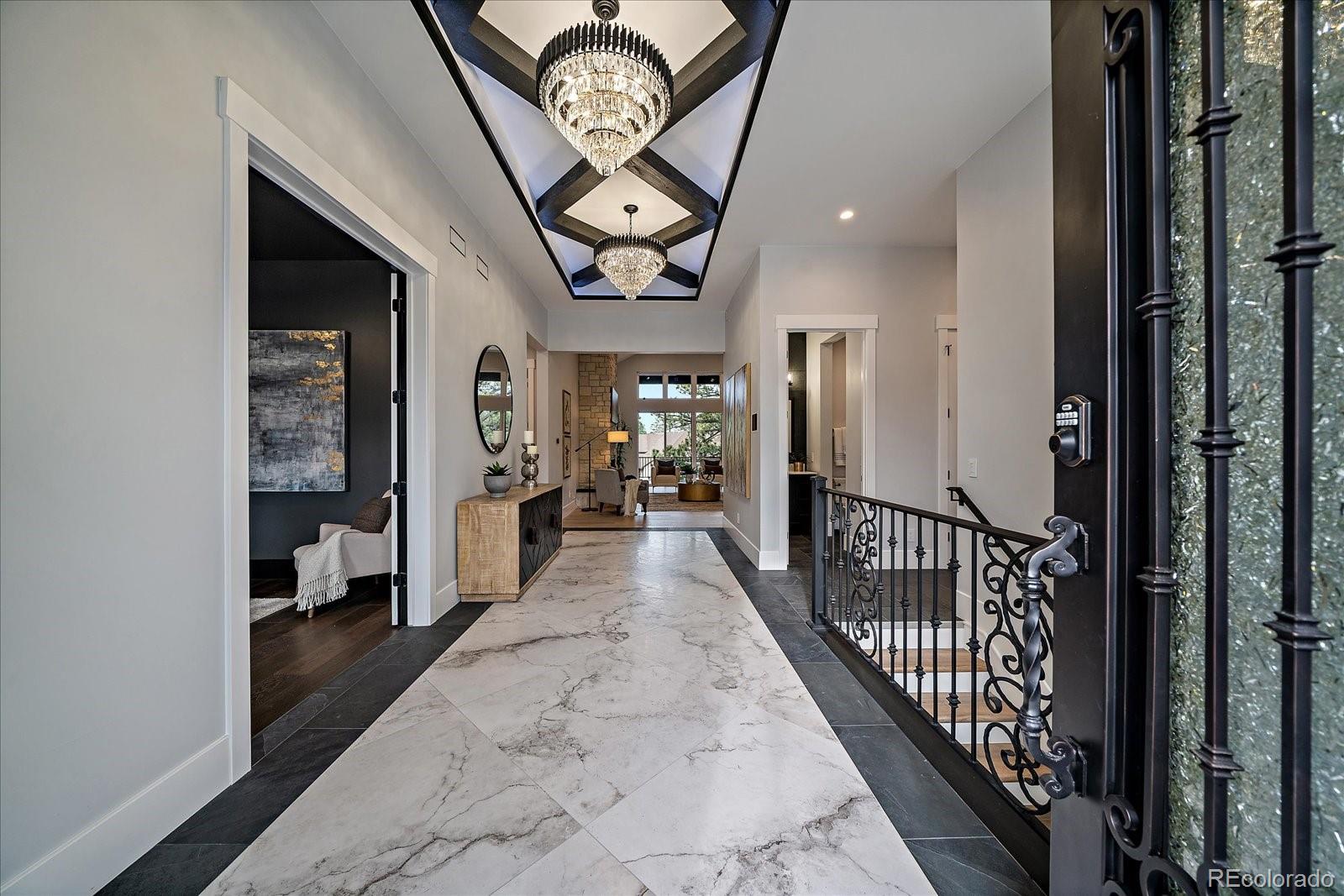 2554 Saddleback Drive