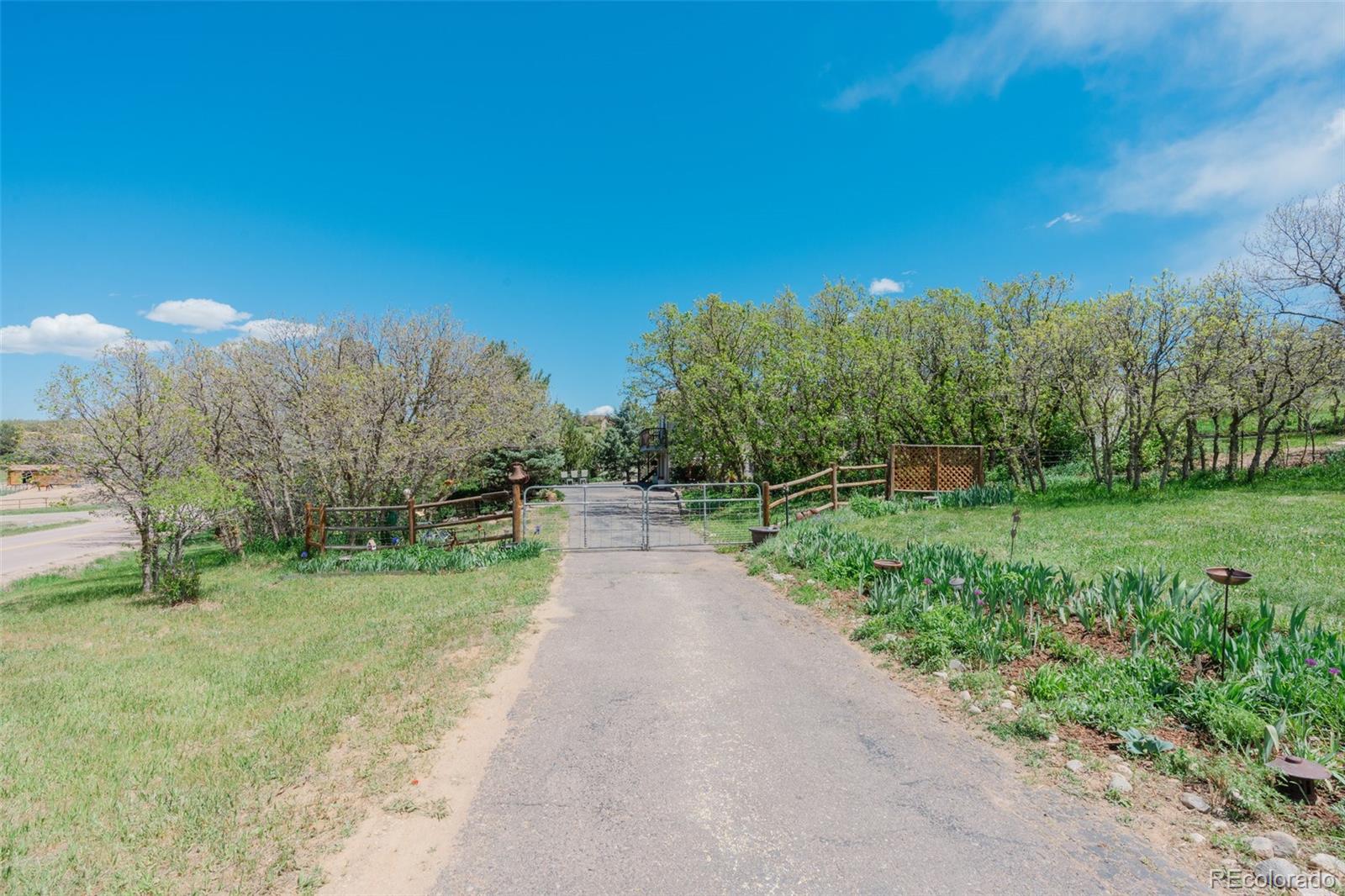 6334 Cherokee Drive