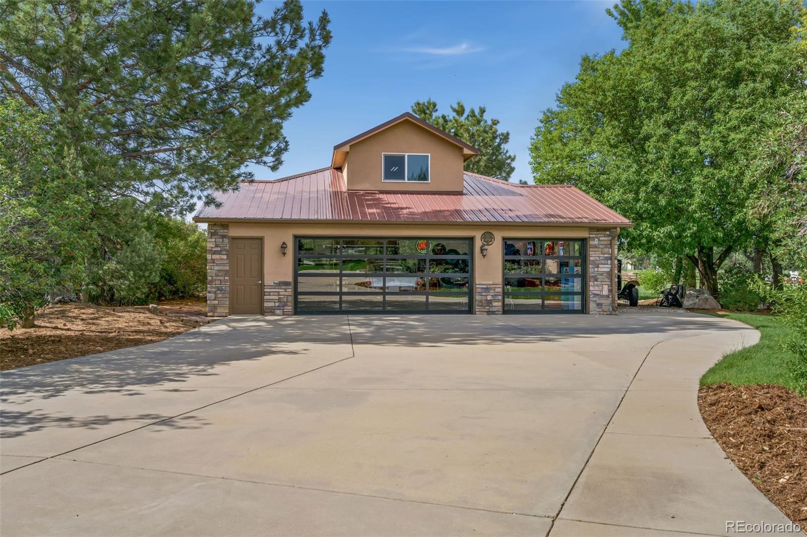 10045 N 75th Street