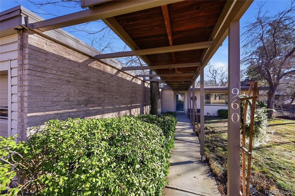 Photo of 960 Dudley Street, Lakewood, CO 80215 (MLS # 9137227)