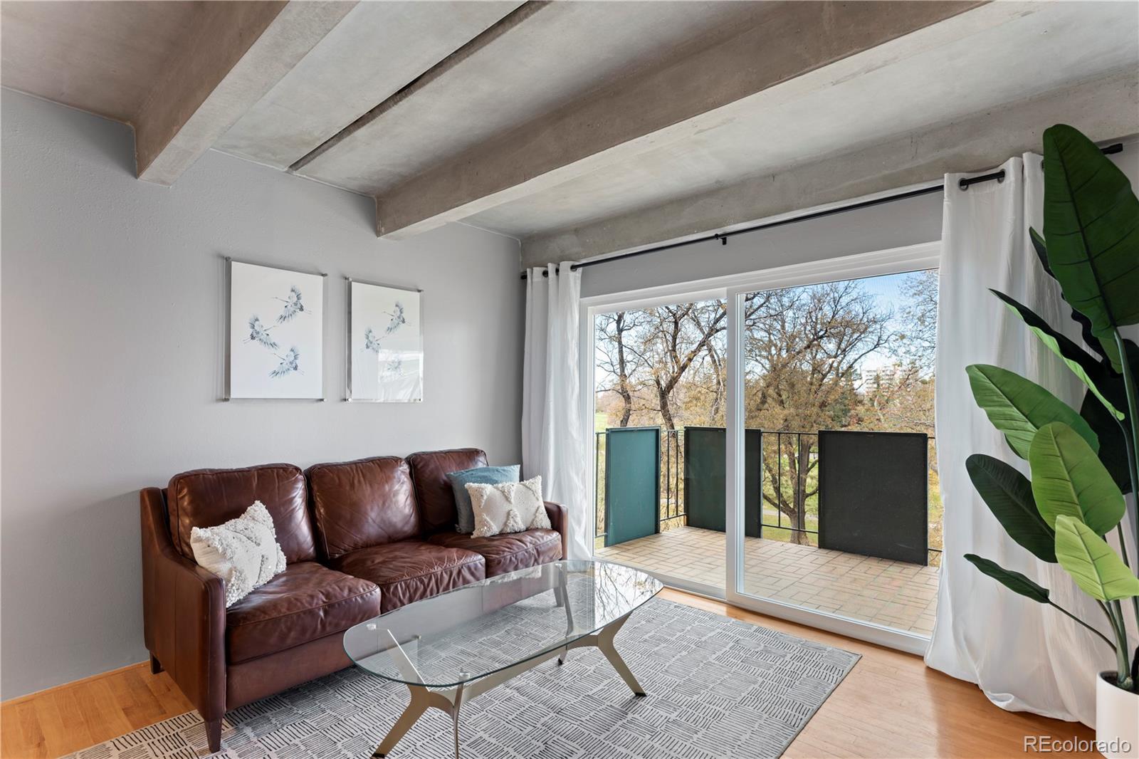 1265 N Race Street 505