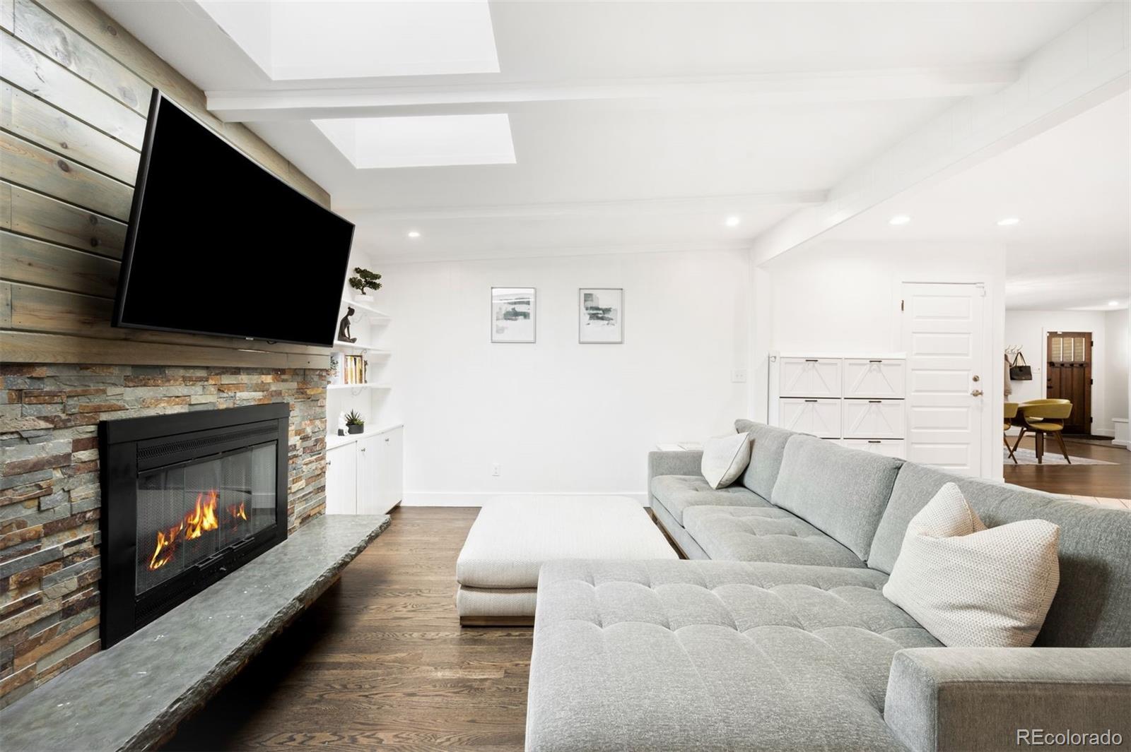 1715 S Oneida Street