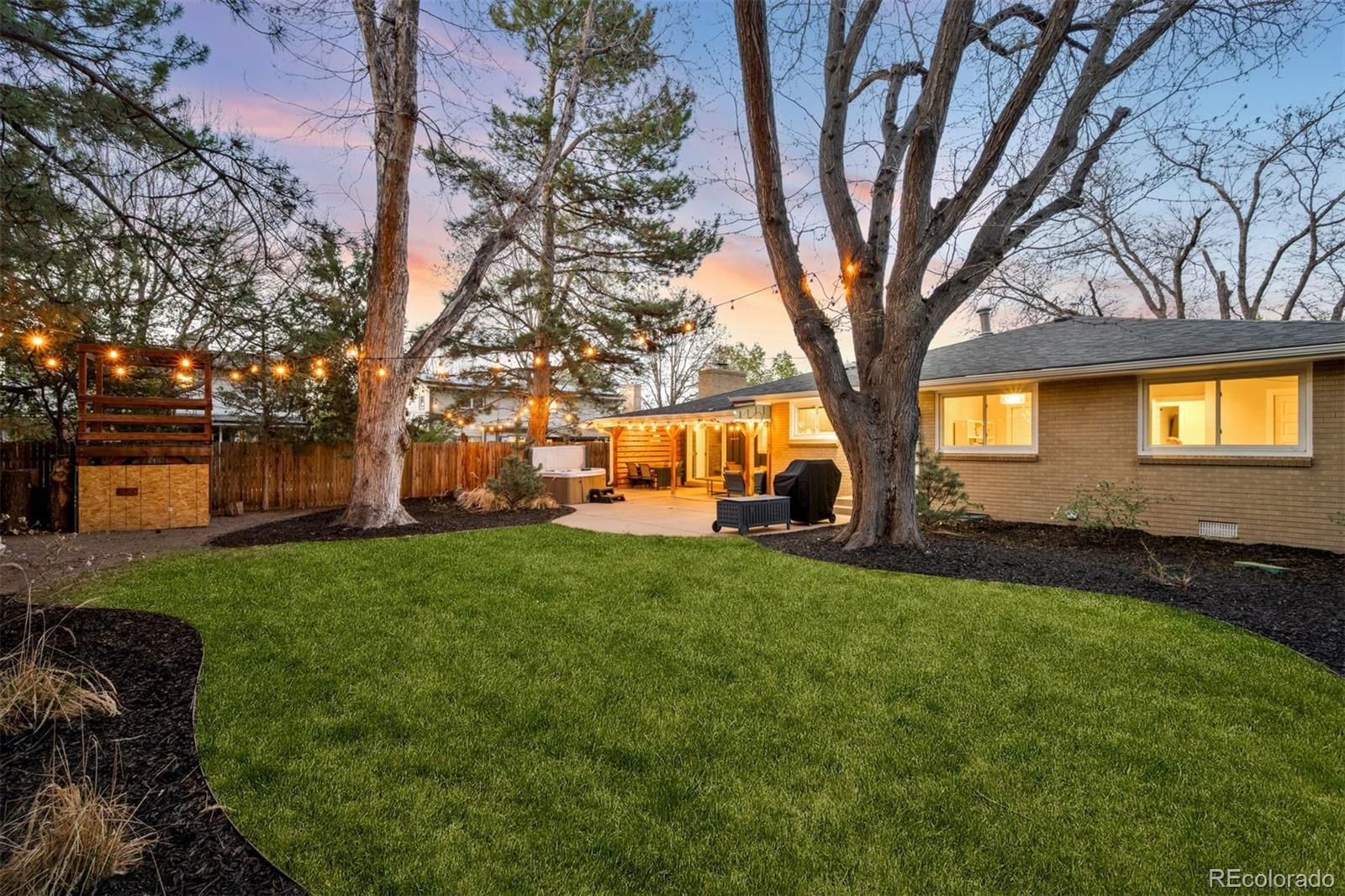 1715 S Oneida Street