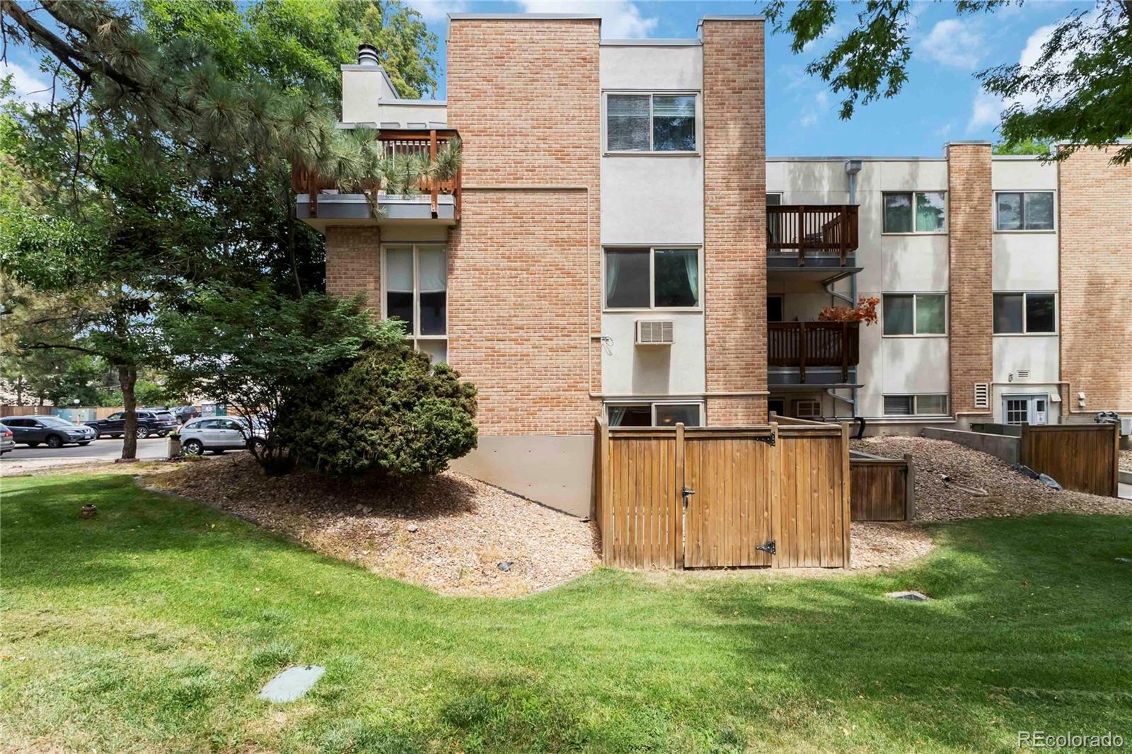 2835 S Monaco Parkway 1-108