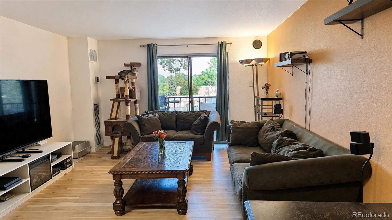 2325 S Linden Court 300