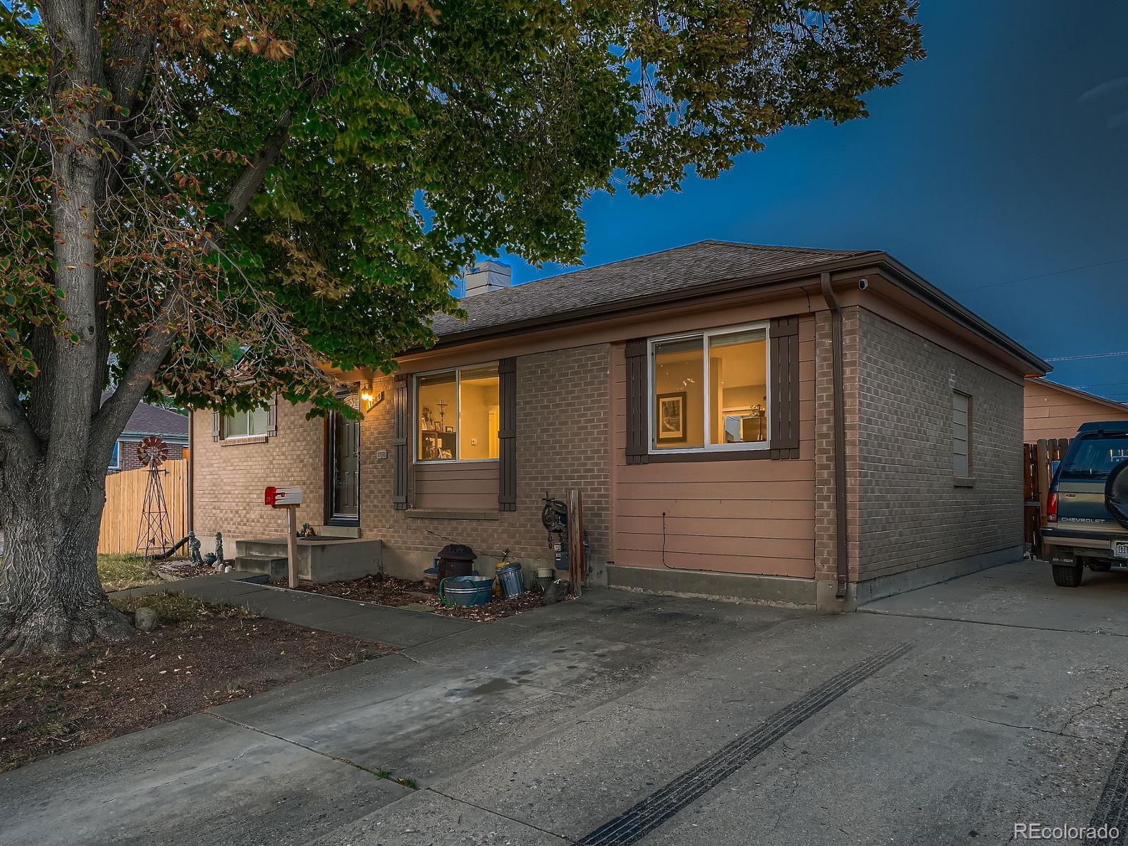 11284 Claude Court