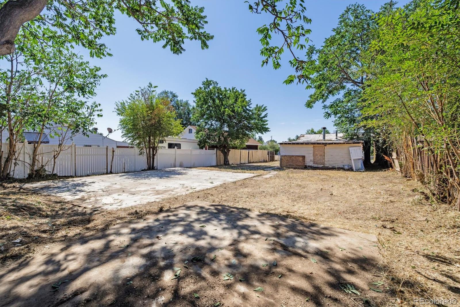 3511 W Alaska Place