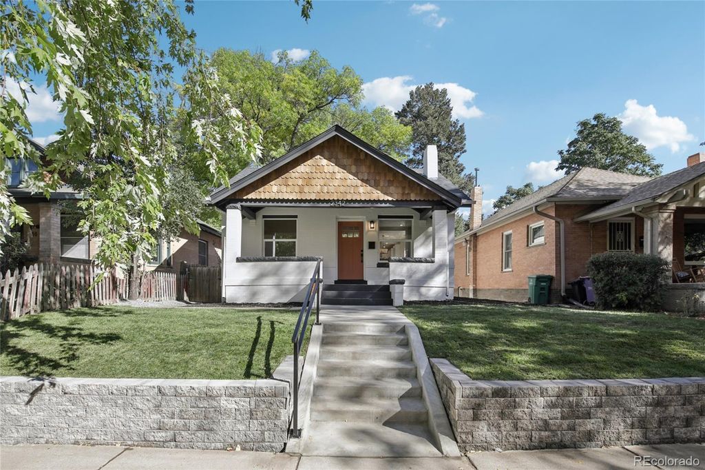 Photo of 2342 Dexter Street, Denver, CO 80207 (MLS # 3605643)