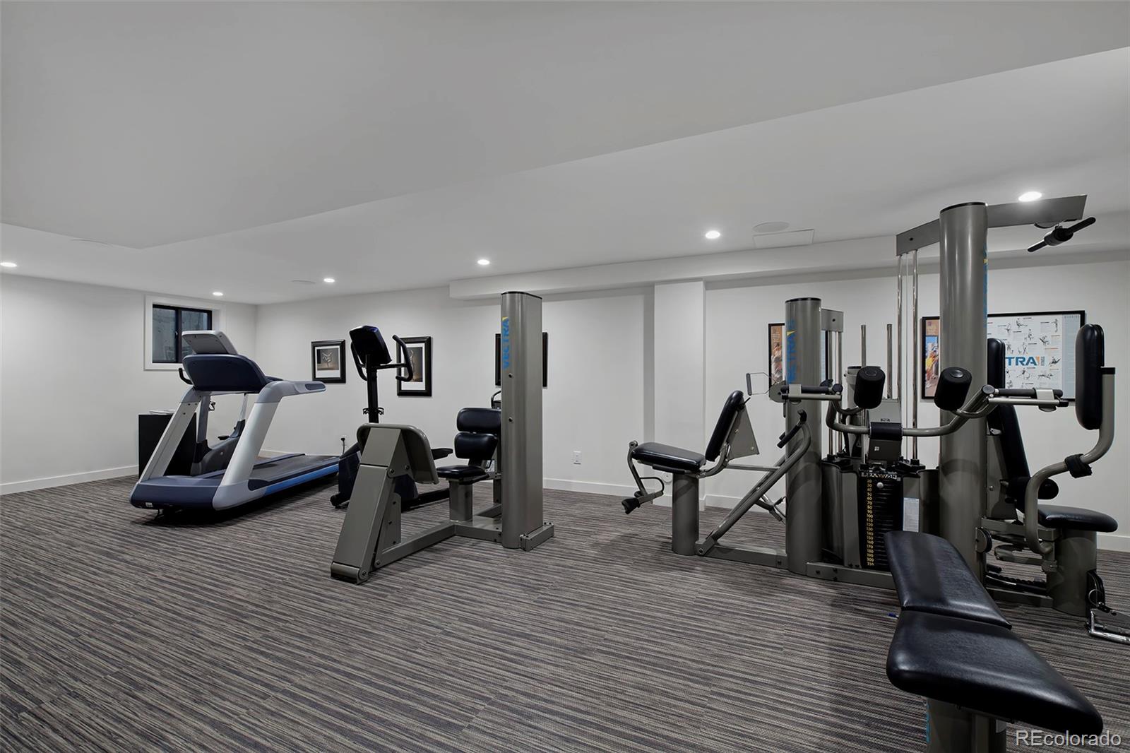 2800 S University Blvd Unit 104, Denver, CO, 80210, USA, 4 Bedrooms Bedrooms, ,4 BathroomsBathrooms,Condo,Pending,2800 S University Blvd Unit 104,6019805