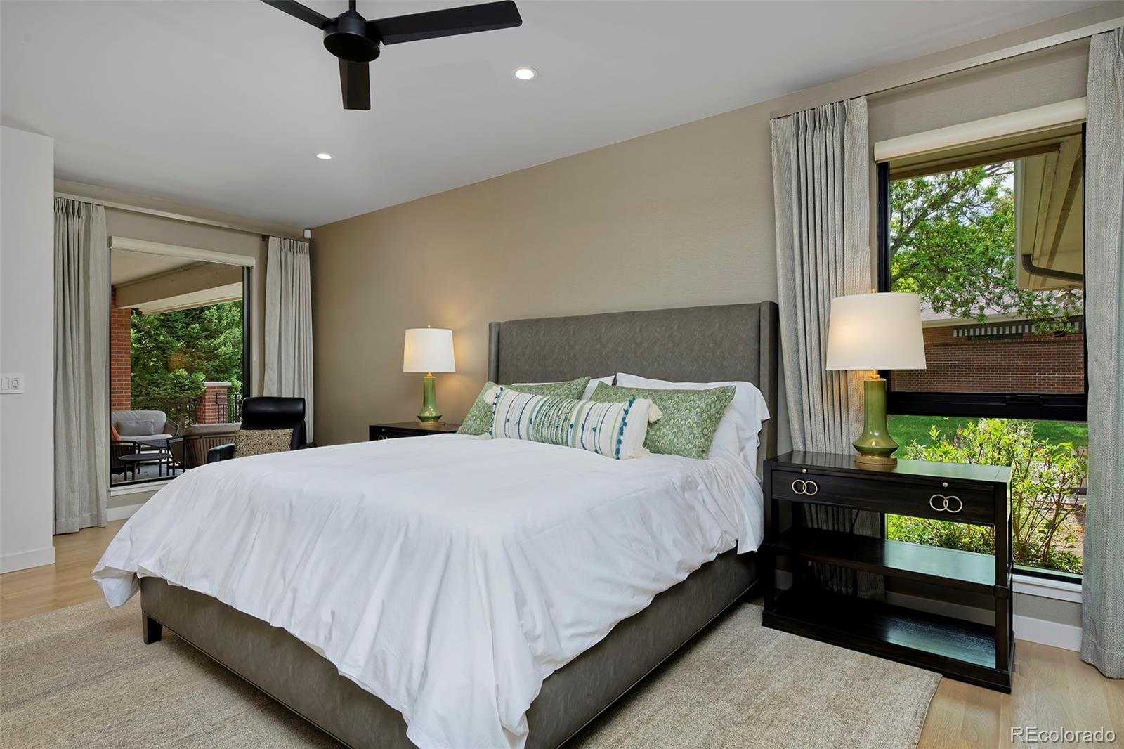 2800 S University Blvd Unit 104, Denver, CO, 80210, USA, 4 Bedrooms Bedrooms, ,4 BathroomsBathrooms,Condo,Pending,2800 S University Blvd Unit 104,6019805