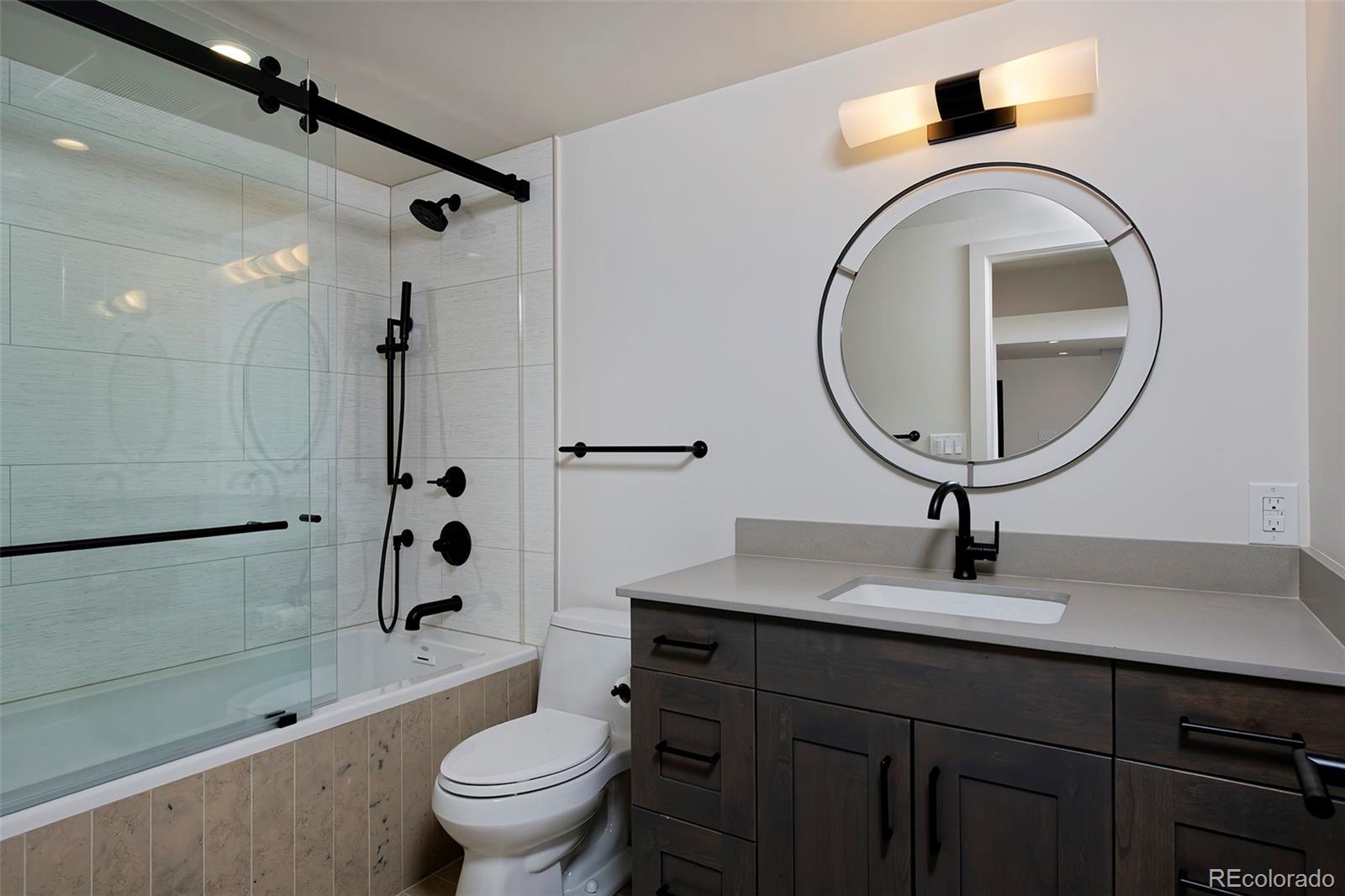 2800 S University Blvd Unit 104, Denver, CO, 80210, USA, 4 Bedrooms Bedrooms, ,4 BathroomsBathrooms,Condo,Pending,2800 S University Blvd Unit 104,6019805