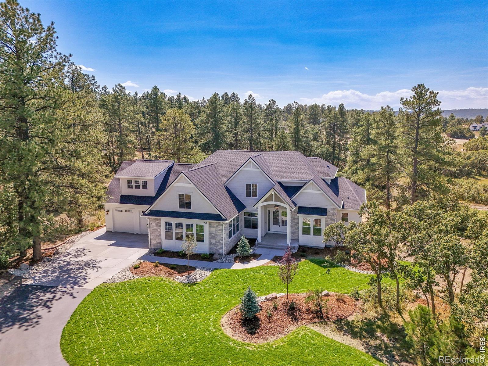 1750 Arrowpoint Court